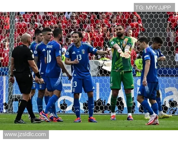 意大利足球明星全阵容揭秘及其辉煌成就回顾 意大利足球明星全阵容揭秘及其辉煌成就回顾